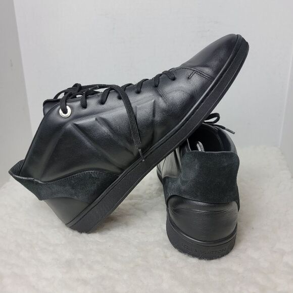 Authentic Louis Vuitton Mens Size 9 Black Leather High Top Sneakers MS 1103 - Picture 5 of 12